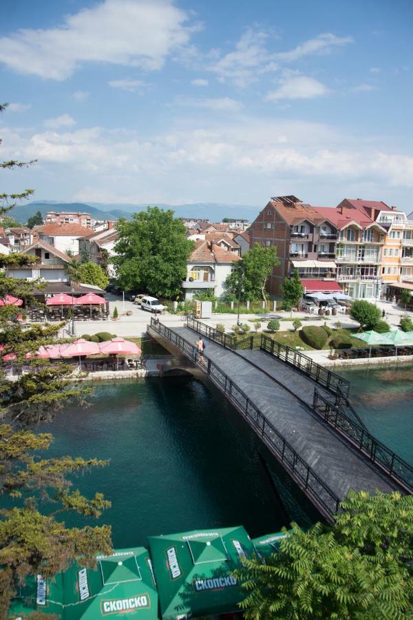 Seasons Hotel Struga Exterior photo